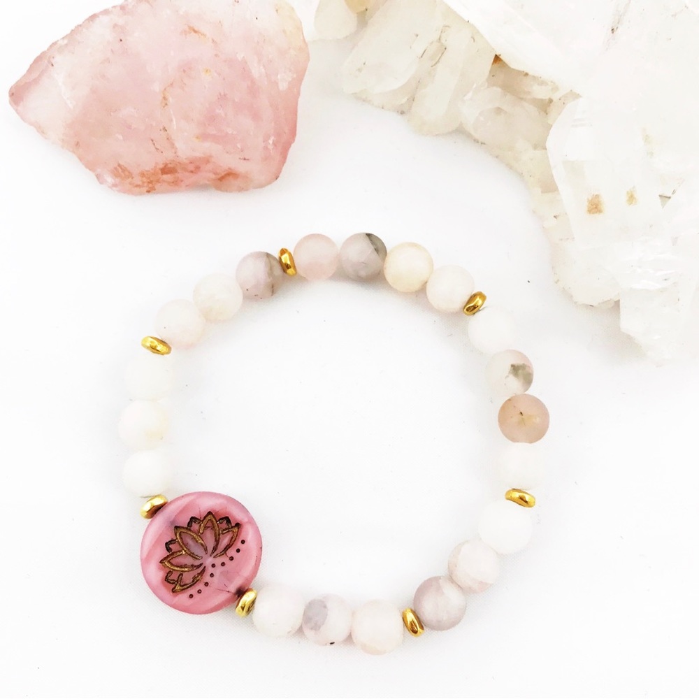 New - Gemstone Stretch Bracelet with Lotus Bead